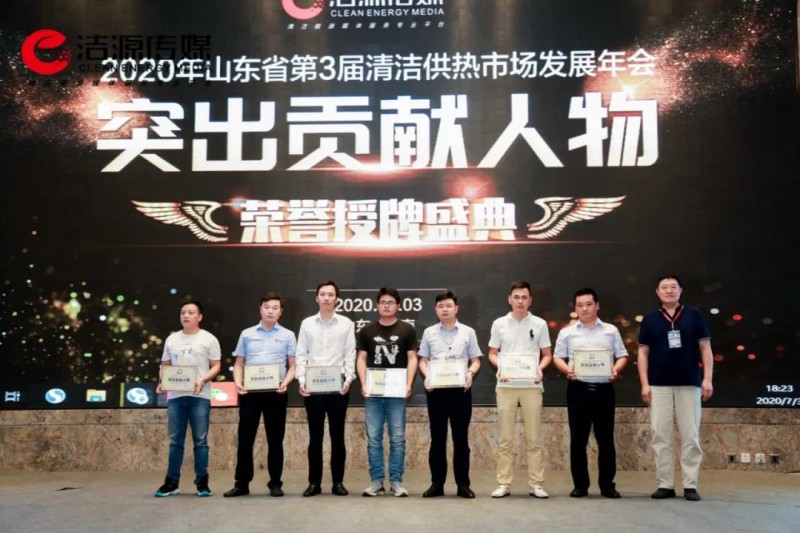 論壇22